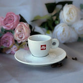 Taza de Porcelana Illy con Platillo 50ml — diseño clásico italiano para espresso
